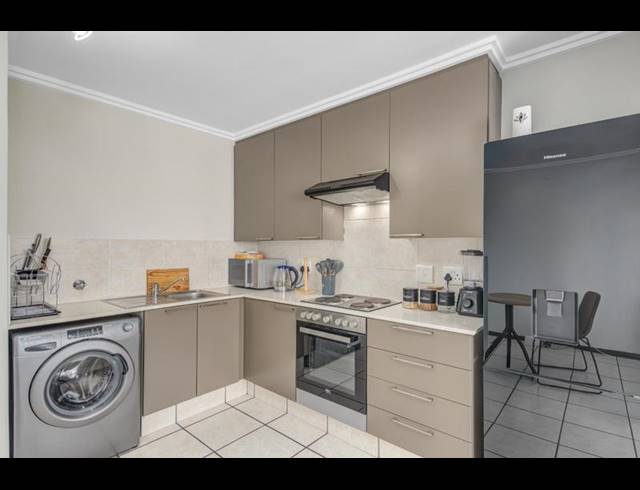 1 BEDROOM APARTMENT FOR SALE IN PAULSHOF